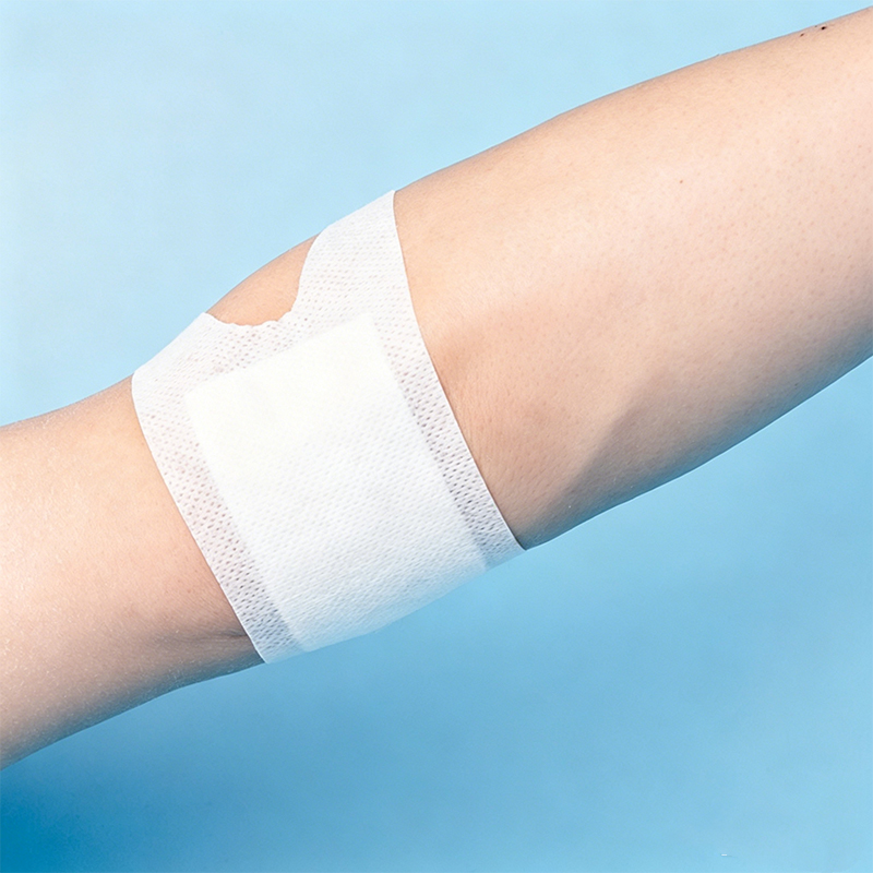 Anatomical Silicone Adhesive Dressing with Cotton Island